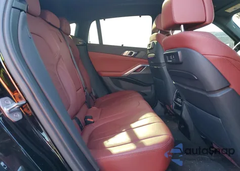 2022 BMW X6 xDrive40I z USA, uszkodzony, nr VIN 5UXCY6C05N9K94047